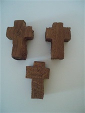 Dřevořezba kříže, materiál  dub